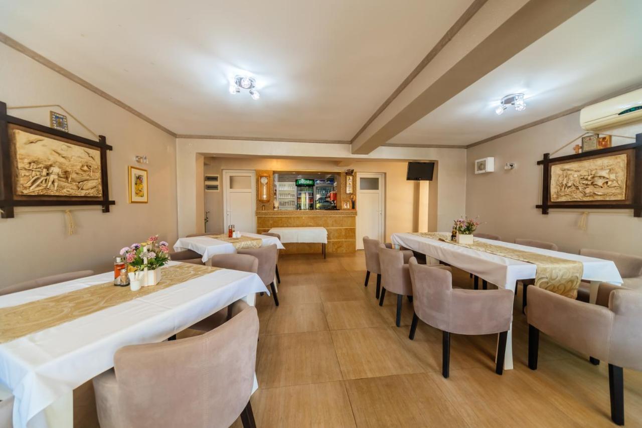 Aparthotel Stijovic Бар Экстерьер фото