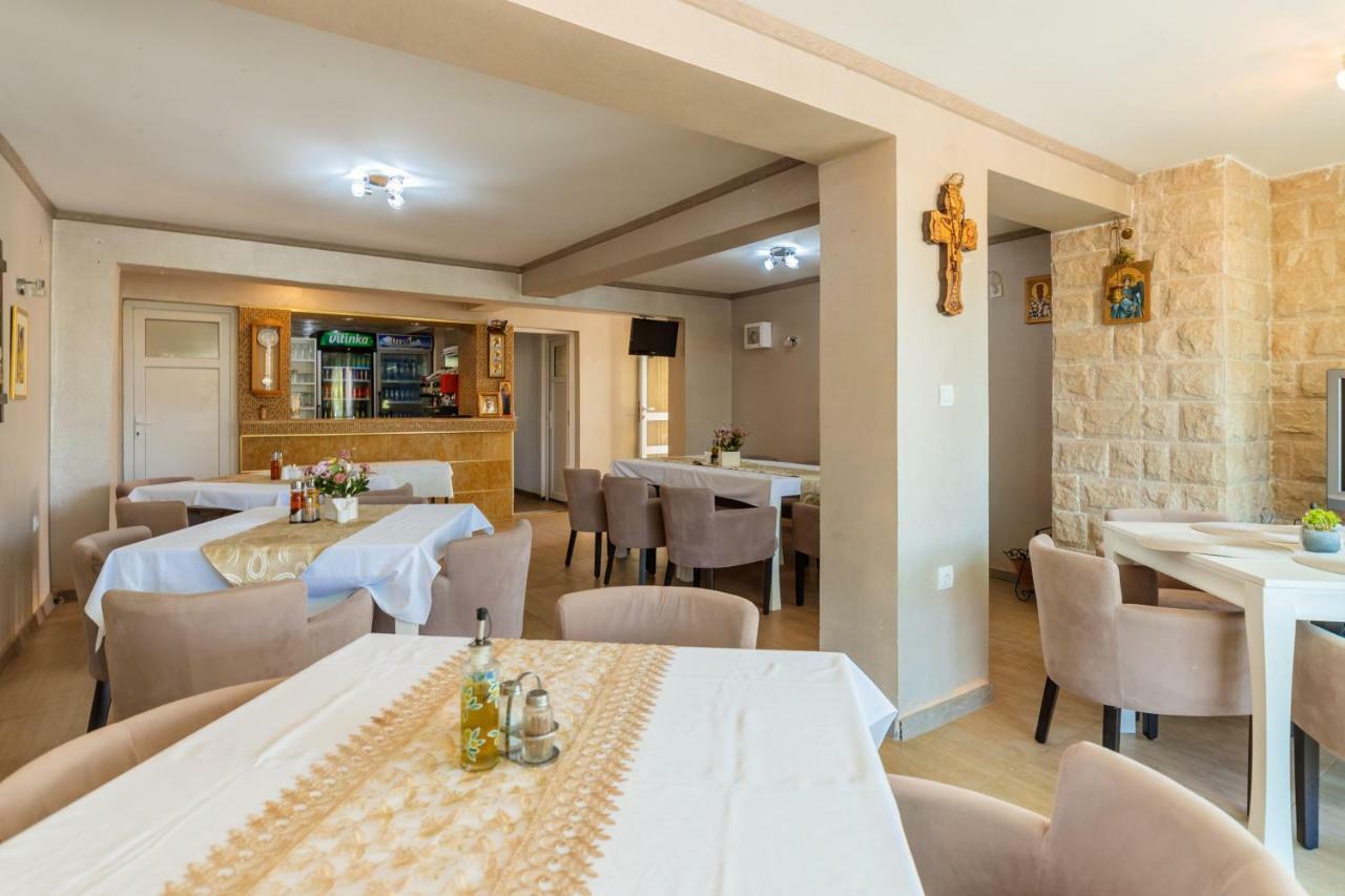Aparthotel Stijovic Бар Экстерьер фото